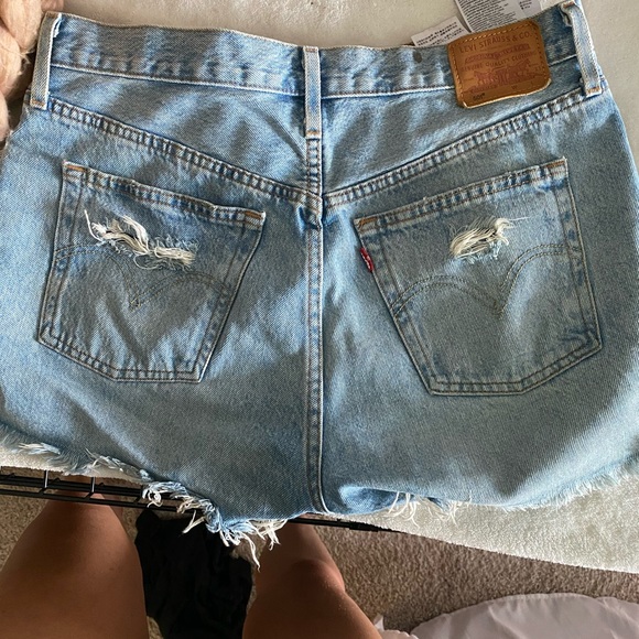 Levi Jean shorts high rise - Picture 3 of 3